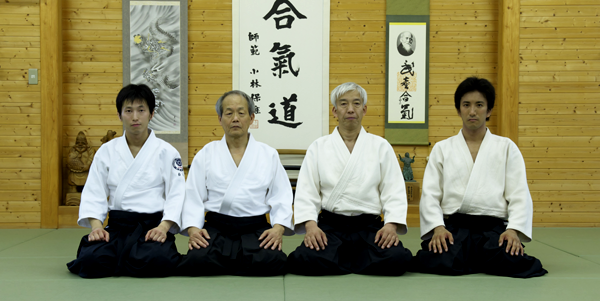 【合氣道神武錬成塾25周年記念(道場長・塾長・道主・充央先生)仙台南道場にて】