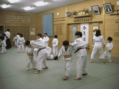 ���쓹�� �m�Õ��i004